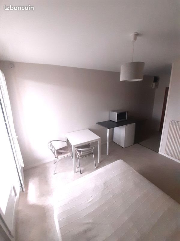 Appartement à louer, 19m², Issoire