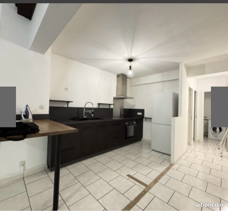 Appartement à louer, 61m², Bédarrides
