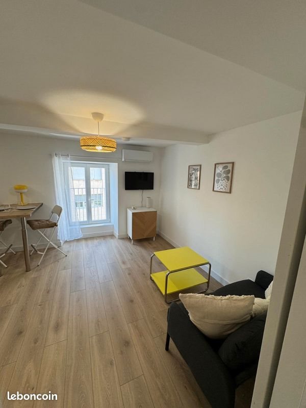 Appartement à louer, 25m², Béziers