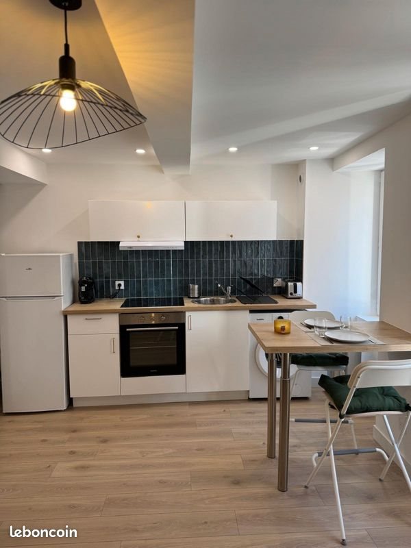 Appartement à louer, 25m², Béziers