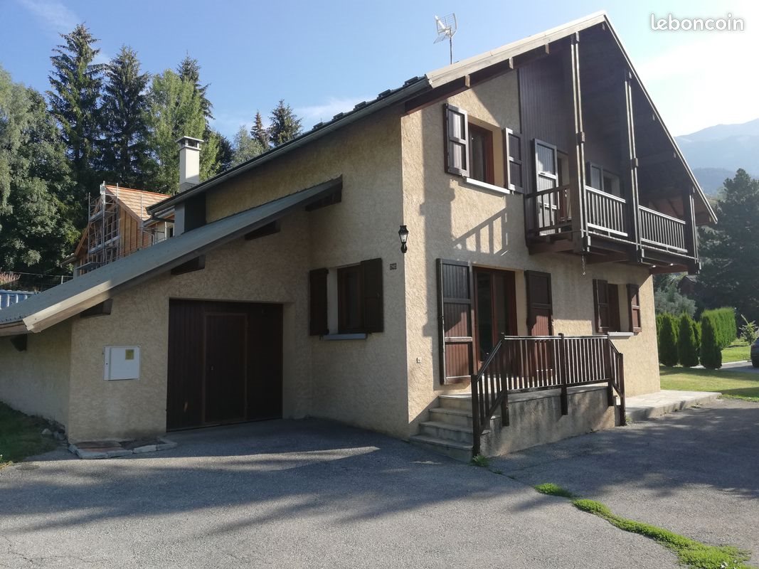 Maison à vendre, 124m², Saint-Chaffrey