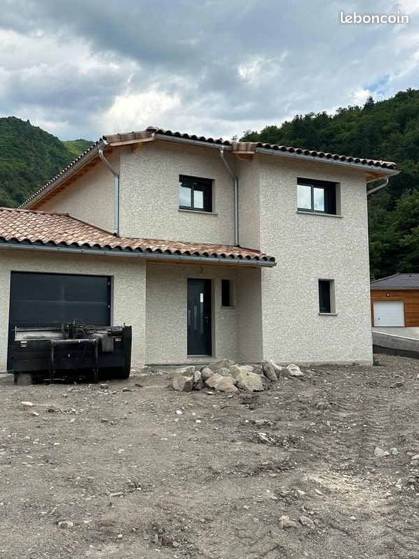 Maison à louer, 130m², La Saulce