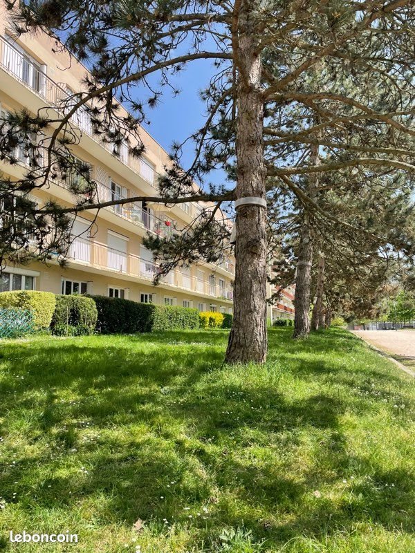 Appartement à vendre, 73m², Maurepas