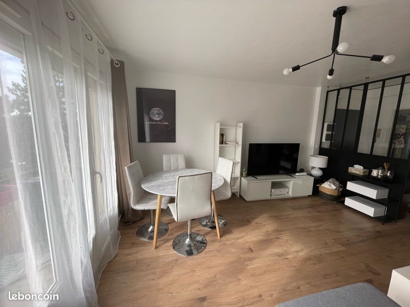 Appartement à vendre, 73m², Maurepas