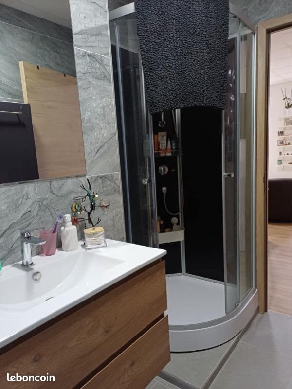 Appartement à louer, 90m², Neuves-Maisons