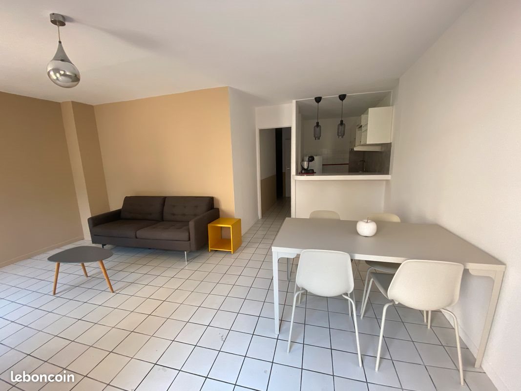 Appartement à louer, 49m², Bordeaux