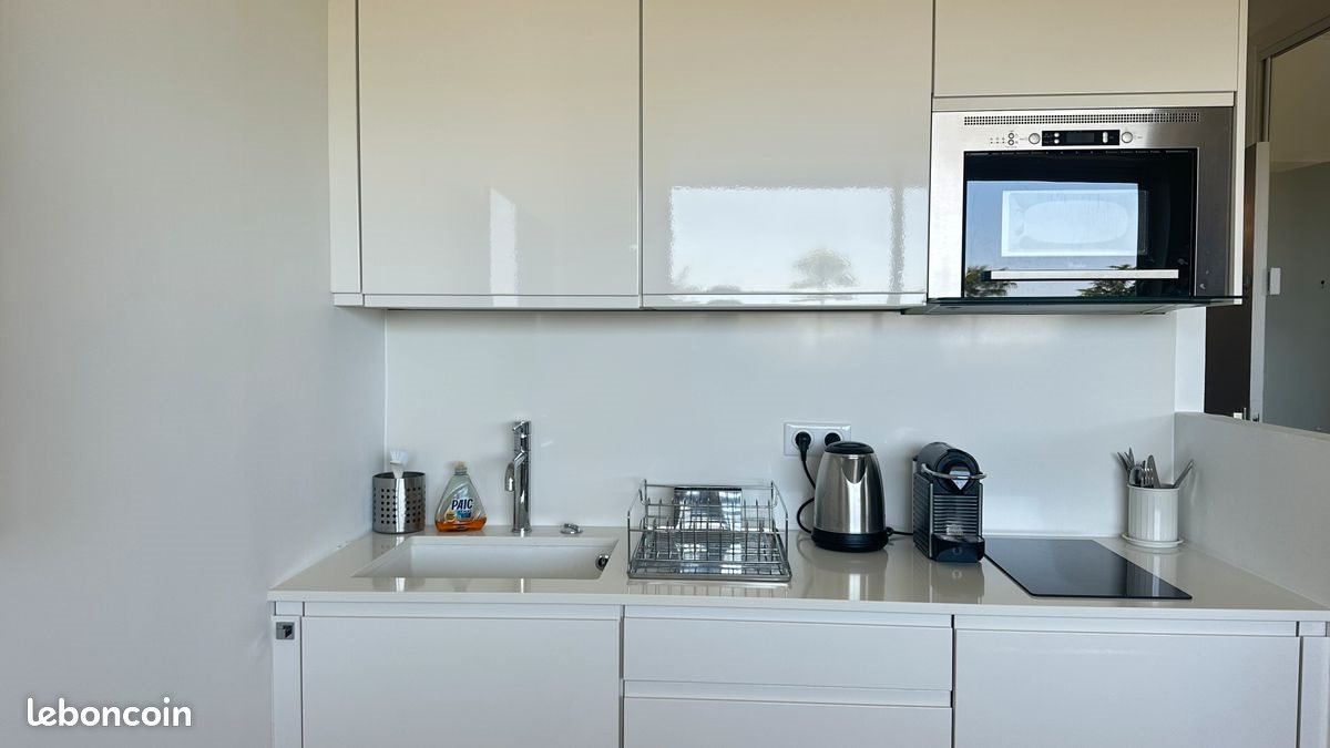 Appartement à louer, 22m², Vallauris