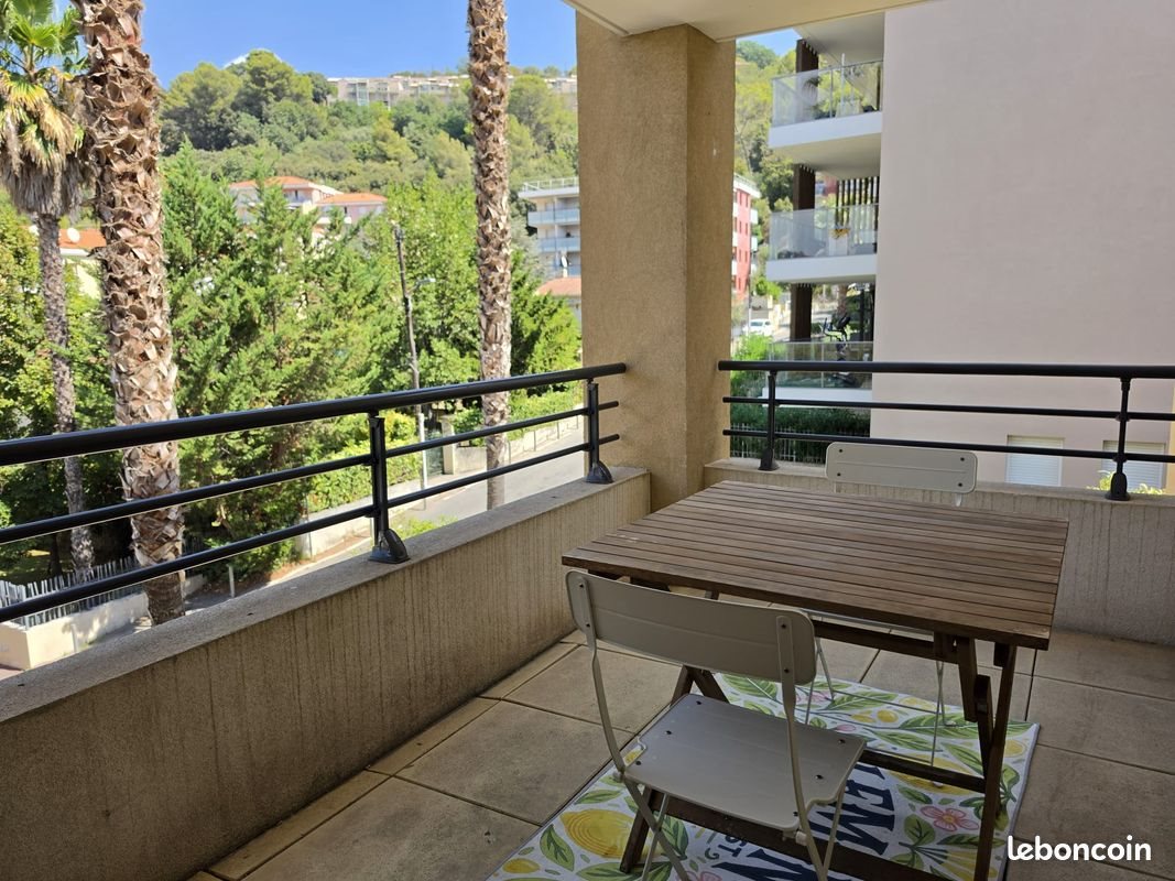 Appartement à louer, 21m², Nice
