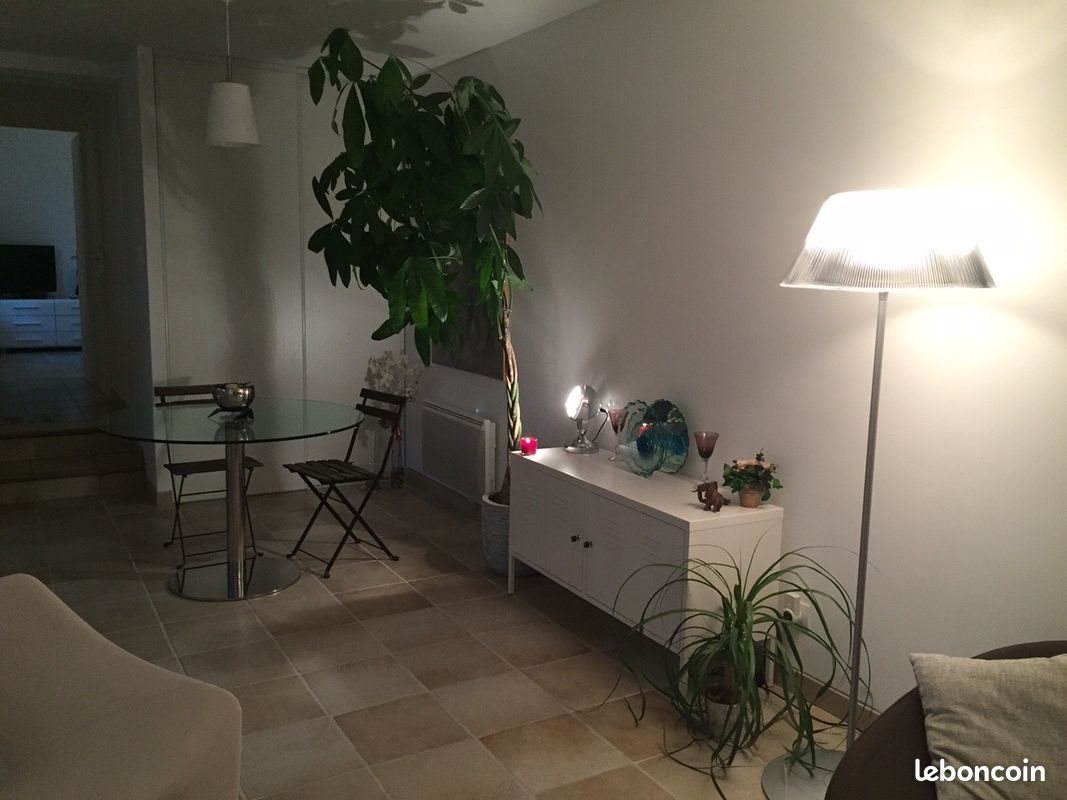 Maison à louer, 59m², Ventabren
