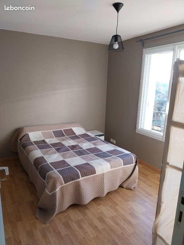 Appartement à louer, 30m², Saint-Alban-sur-Limagnole