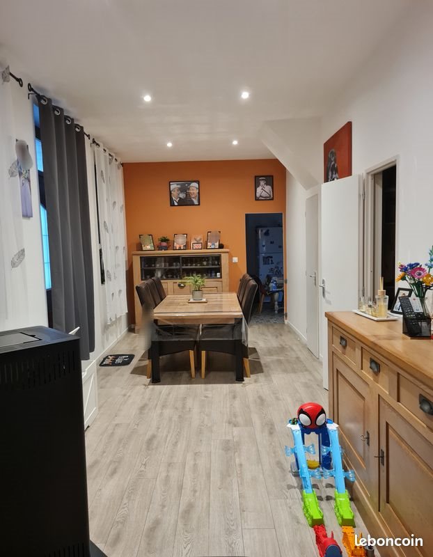 Maison à vendre, 129m², Saint-Quentin-la-Motte-Croix-au-Bailly