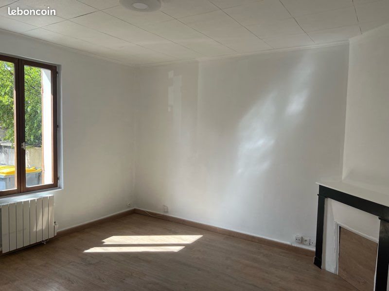 Appartement à louer, 29m², Mantes-la-Jolie