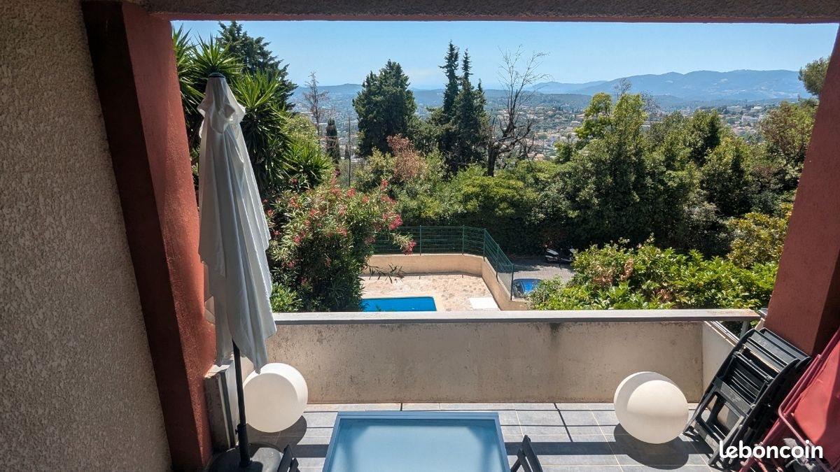 Appartement à louer, 47m², Grasse