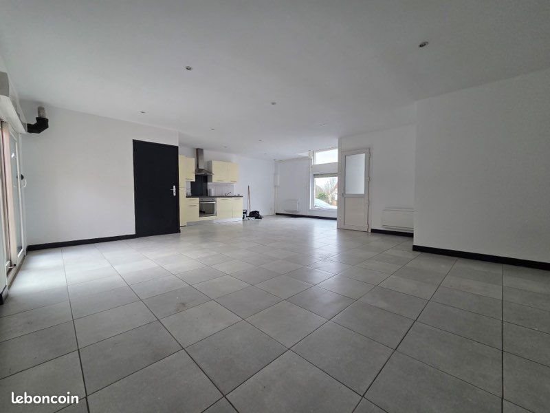 Appartement à louer, 70m², Saint-Sylvestre-Cappel