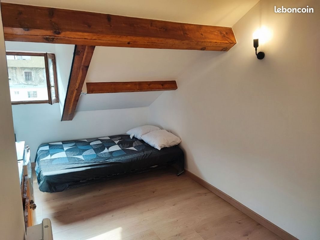 Appartement à louer, 17m², Corte