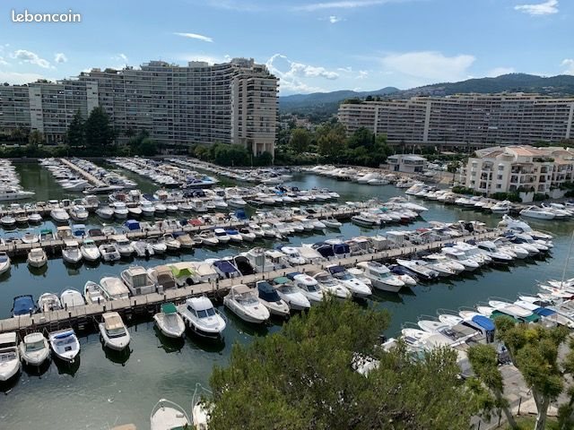 Appartement à louer, 30m², Mandelieu-la-Napoule