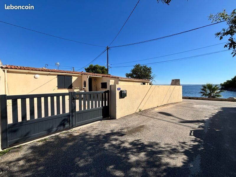 Maison à vendre, 52m², Saint-Mitre-les-Remparts