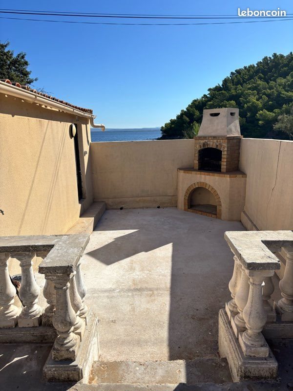 Maison à vendre, 52m², Saint-Mitre-les-Remparts