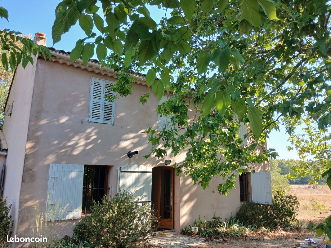 Maison à louer, 114m², La Crau