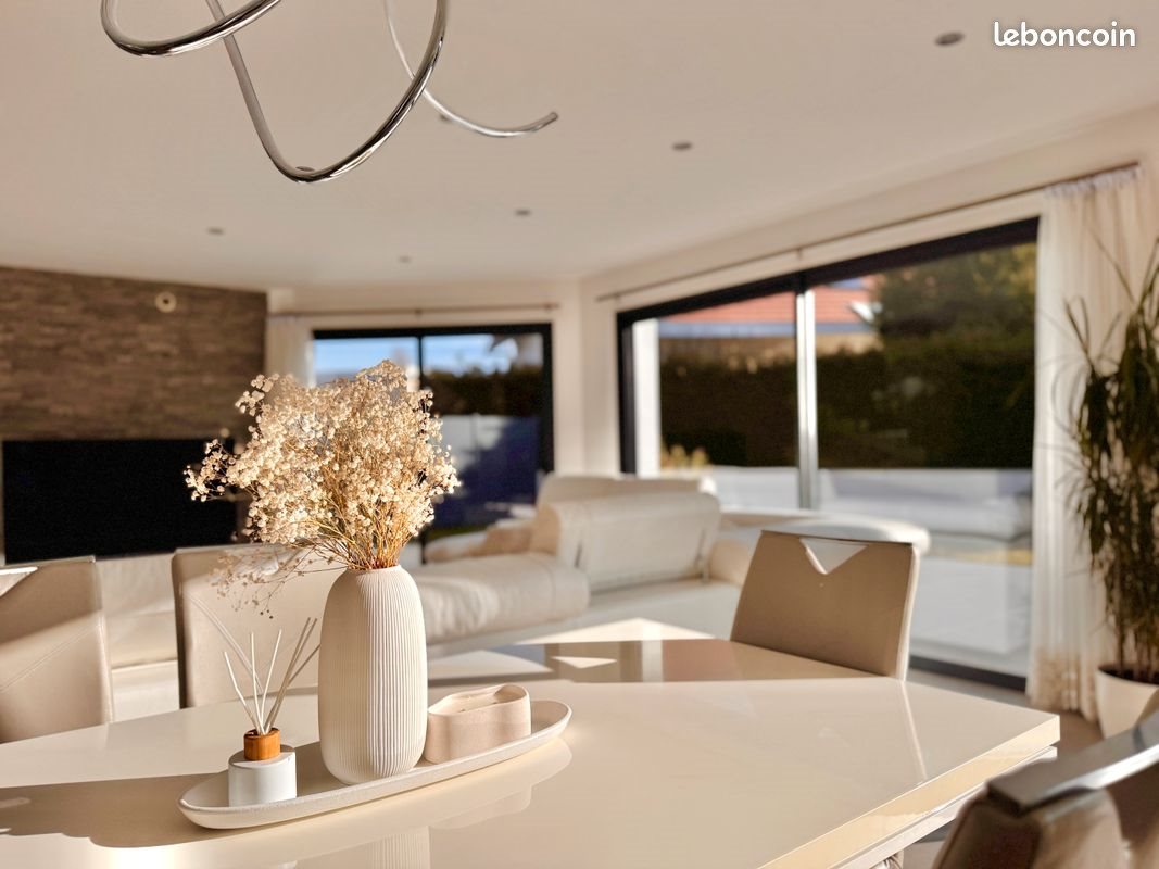 Maison à vendre, 240m², Chavanod