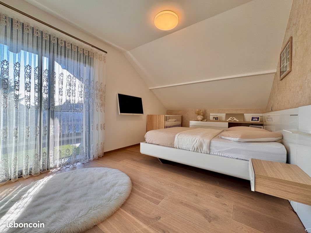 Maison à vendre, 240m², Chavanod