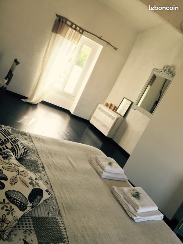Maison à louer, 75m², Saint-Rémy-de-Provence
