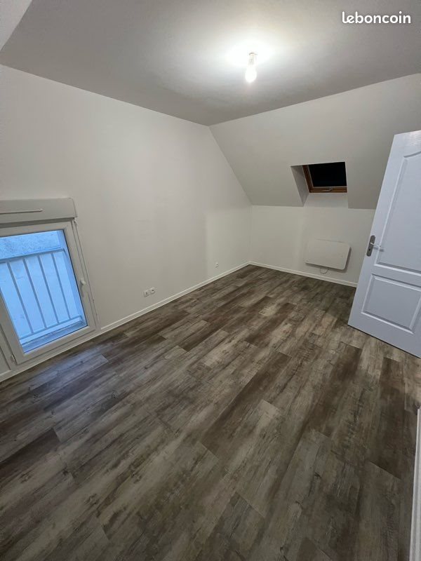Maison à louer, 71m², Montfort-le-Gesnois