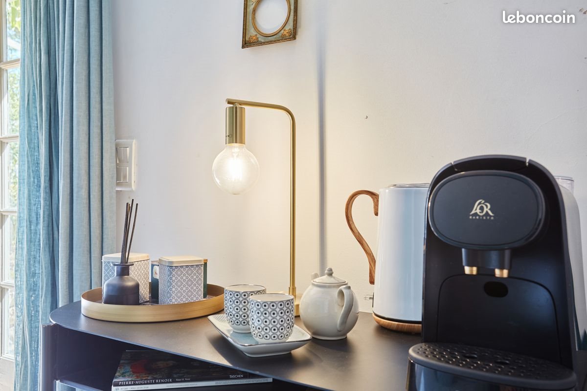 Appartement à louer, 25m², Saint-Marc-Jaumegarde