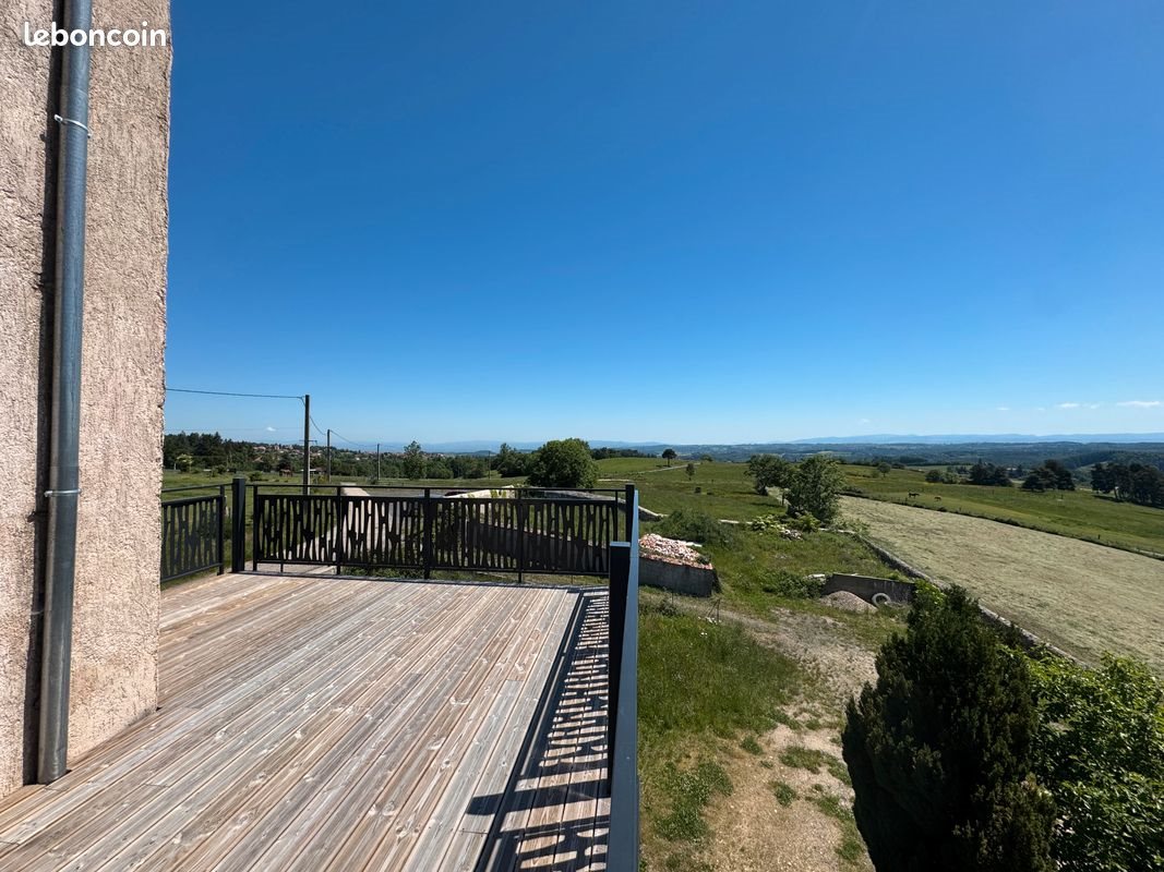 Appartement à louer, 81m², Périgneux