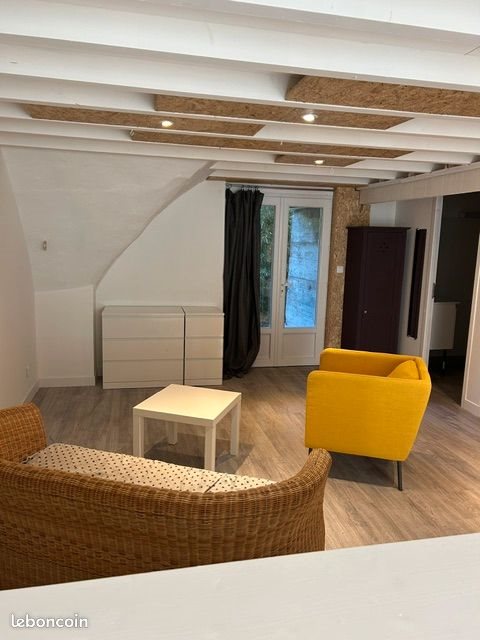 Appartement à louer, 45m², Aubenas