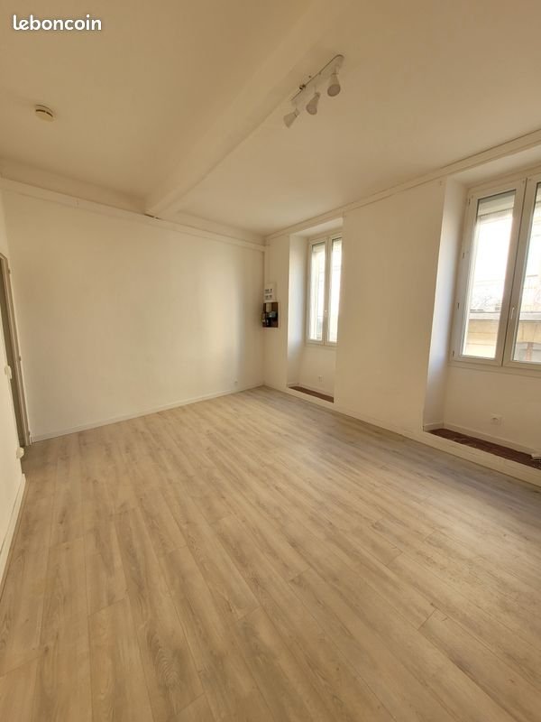 Appartement à louer, 25m², Quissac