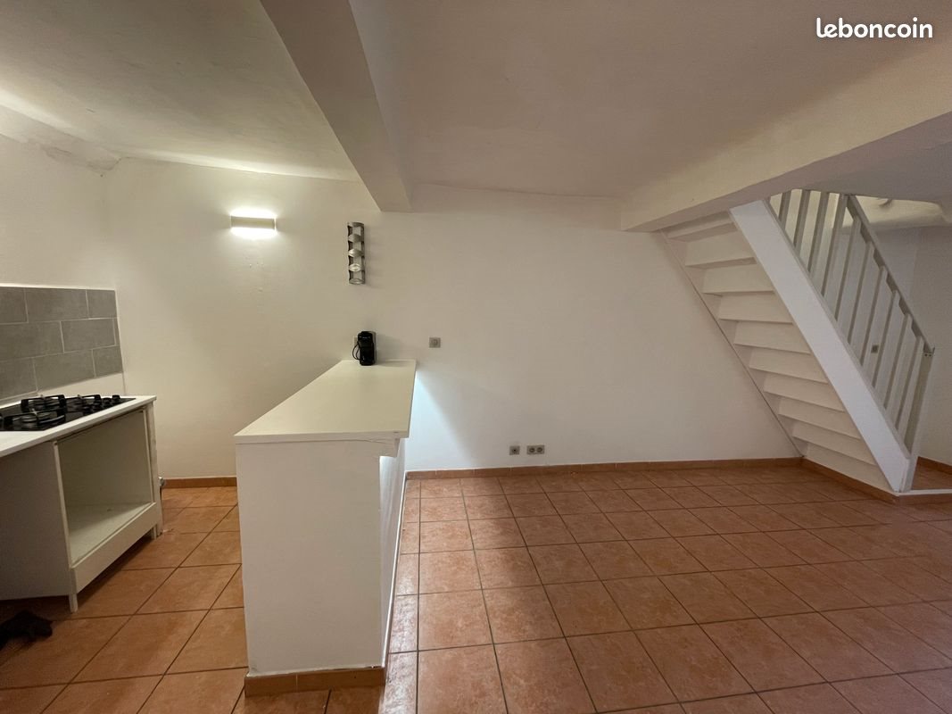 Appartement à louer, 52m², Carcès