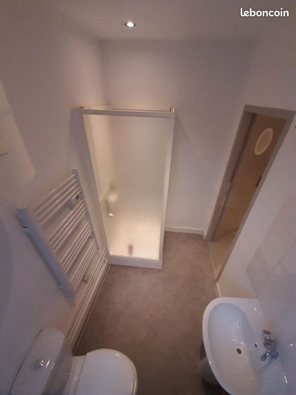 Appartement à louer, 21m², Nîmes