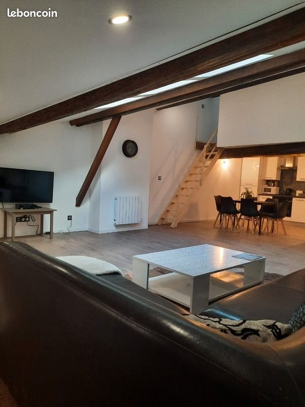 Appartement à louer, 76m², Trévoux