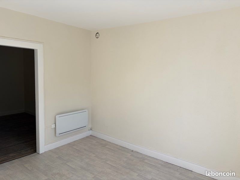 Appartement à louer, 65m², Pont-de-Roide