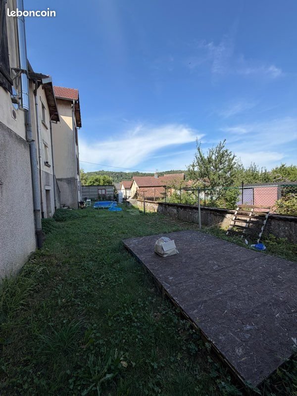 Appartement à louer, 65m², Pont-de-Roide