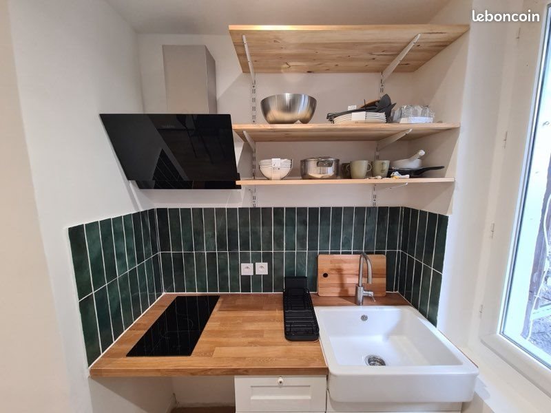Appartement à louer, 18m², Marseille 8ème