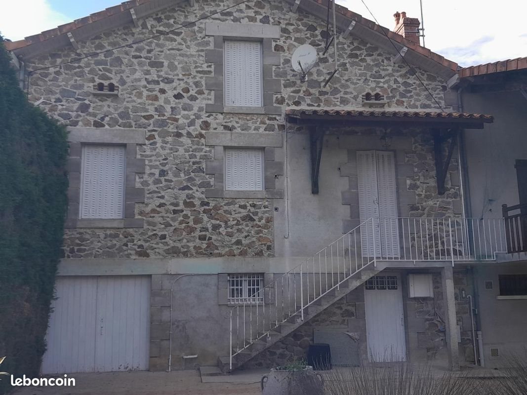 Maison à louer, 116m², Confolens