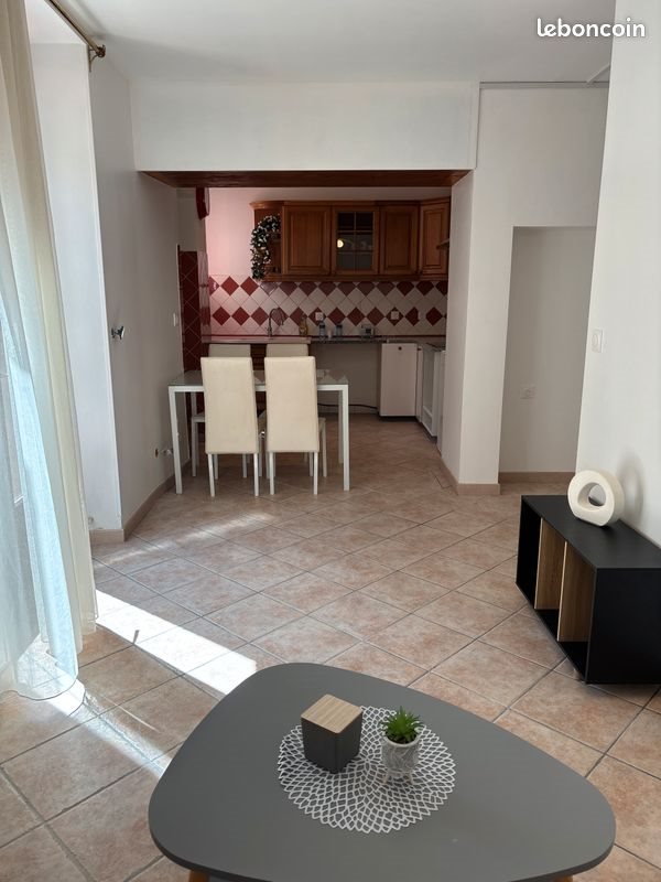 Appartement à louer, 35m², Gometz-le-Châtel