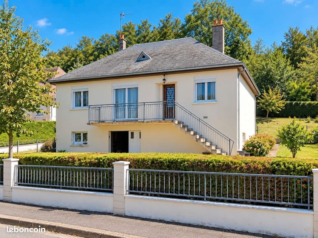 Maison à louer, 103m², Mazangé