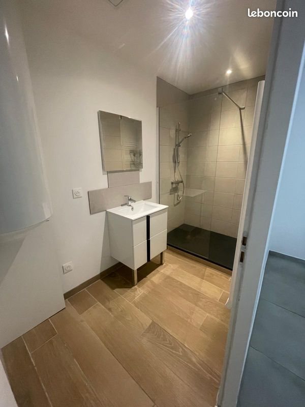 Appartement à louer, 100m², Les Eparres