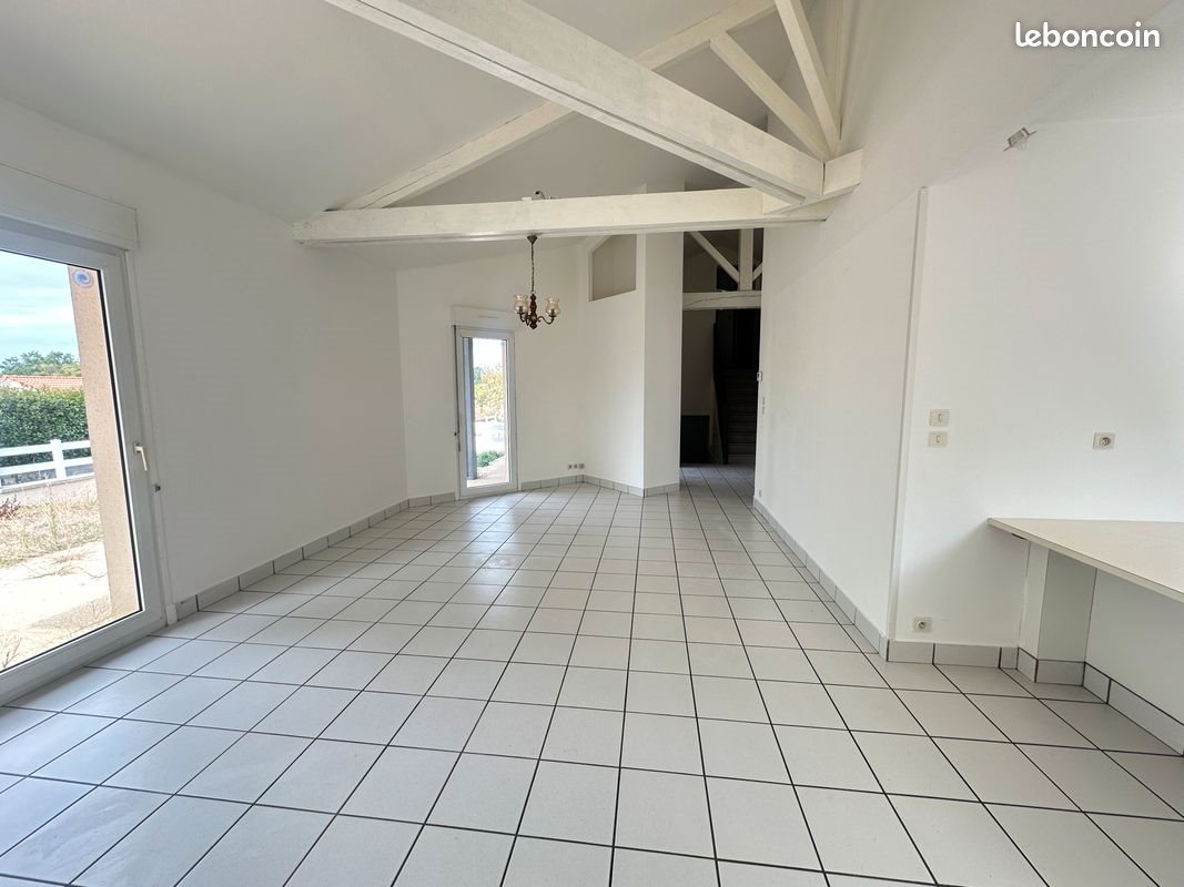 Maison à louer, 105m², Isle