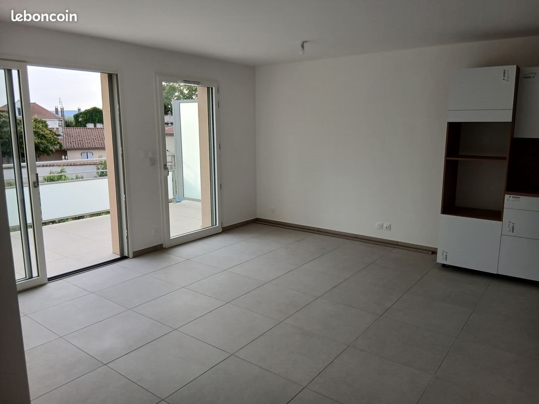 Appartement à louer, 54m², Veauche