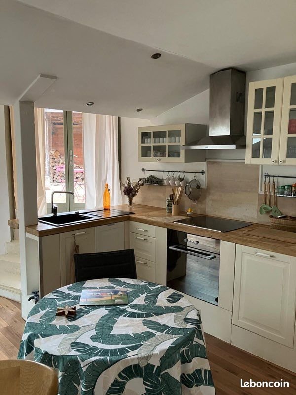 Maison à louer, 90m², Charolles
