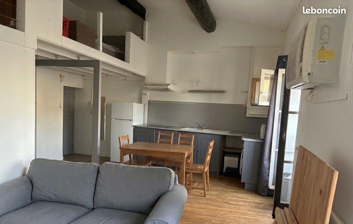 Appartement à louer, 31m², Nîmes