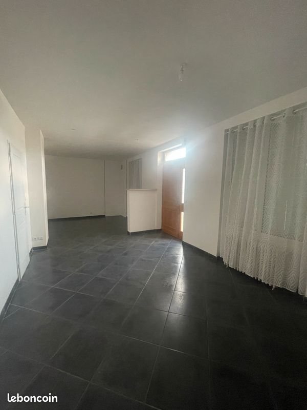 Maison à louer, 140m², Vierzon