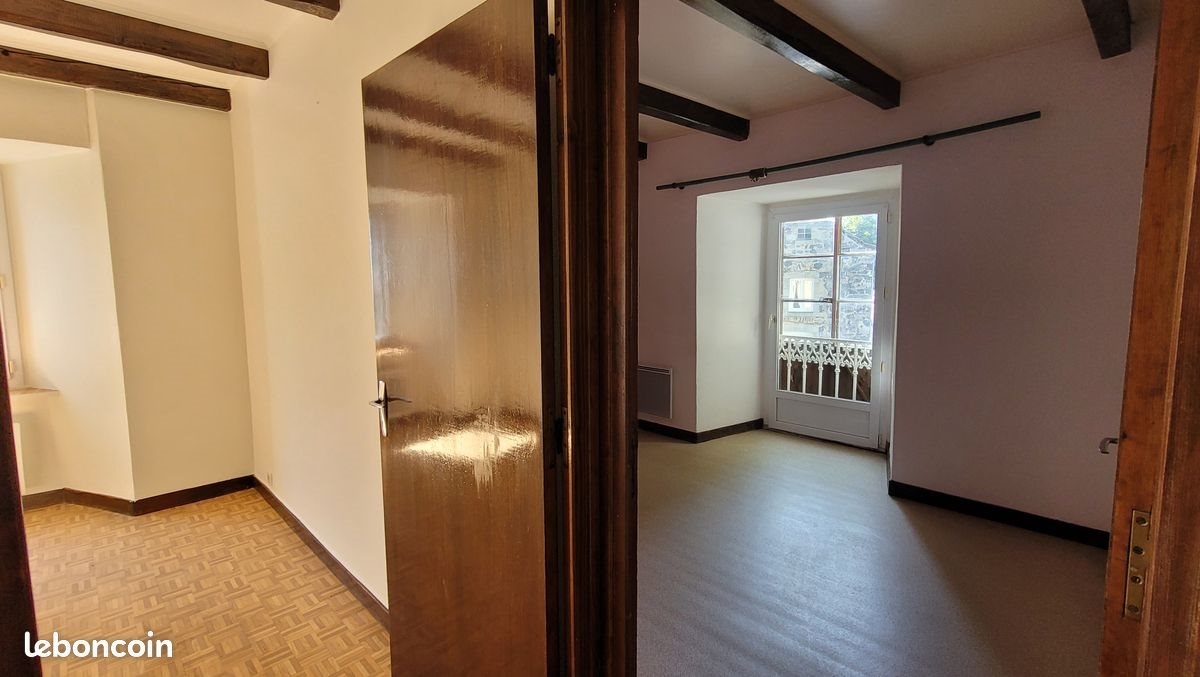 Appartement à louer, 68m², Fay-sur-Lignon