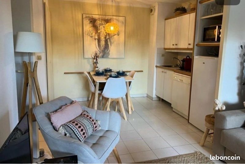 Appartement à louer, 45m², Cannes
