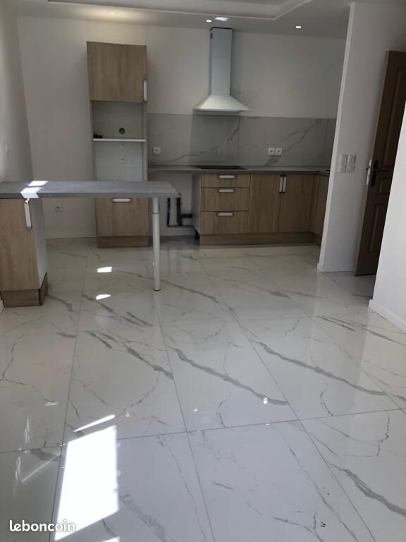Appartement à louer, 42m², Les Mureaux