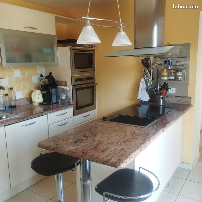 Maison à vendre, 192m², Osmoy